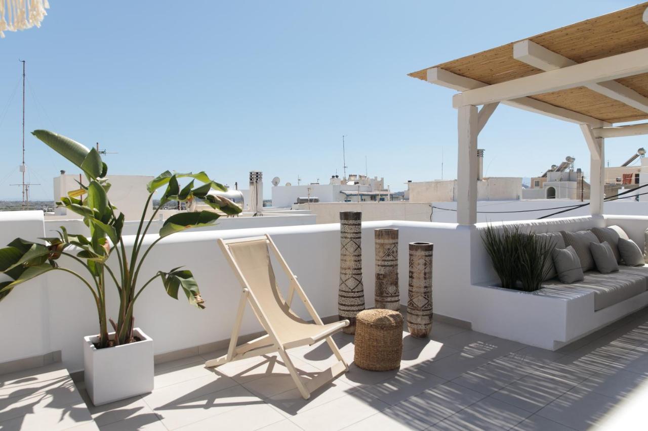 Kamvas Deluxe Naxos City