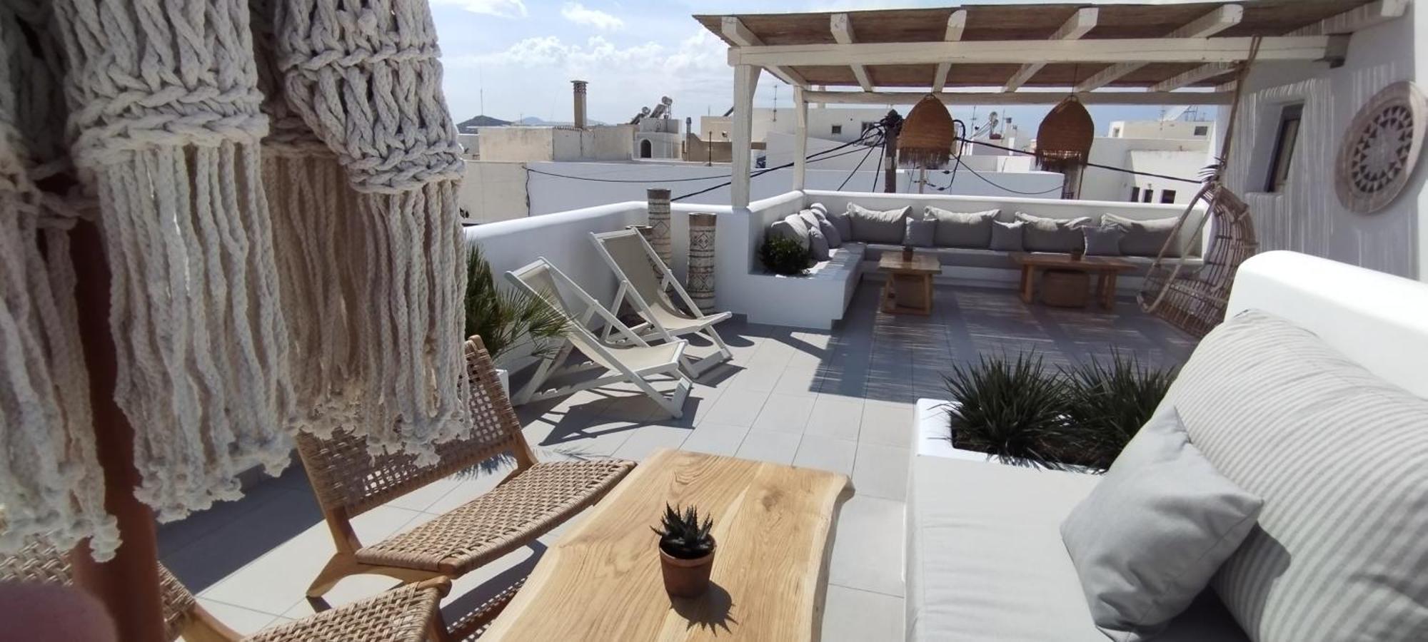 Kamvas Deluxe Apartment Naxos City
